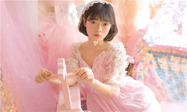 牙克石供卵试管代怀生子多少钱？这一直是很多不孕不育家庭关注的话题。在中国，不孕不育的发生率越来越高，根据《中国不孕不育现状调研报告》显示，育龄夫妇的不孕不育率从20年前的3%增长至现在的12.5%-18.2%，患者人数高达6000万以上。在这样的背景下，许多家庭通过供卵试管来实现自己的生育梦想。那么，供卵试管代怀生子的费用到底是多少呢？